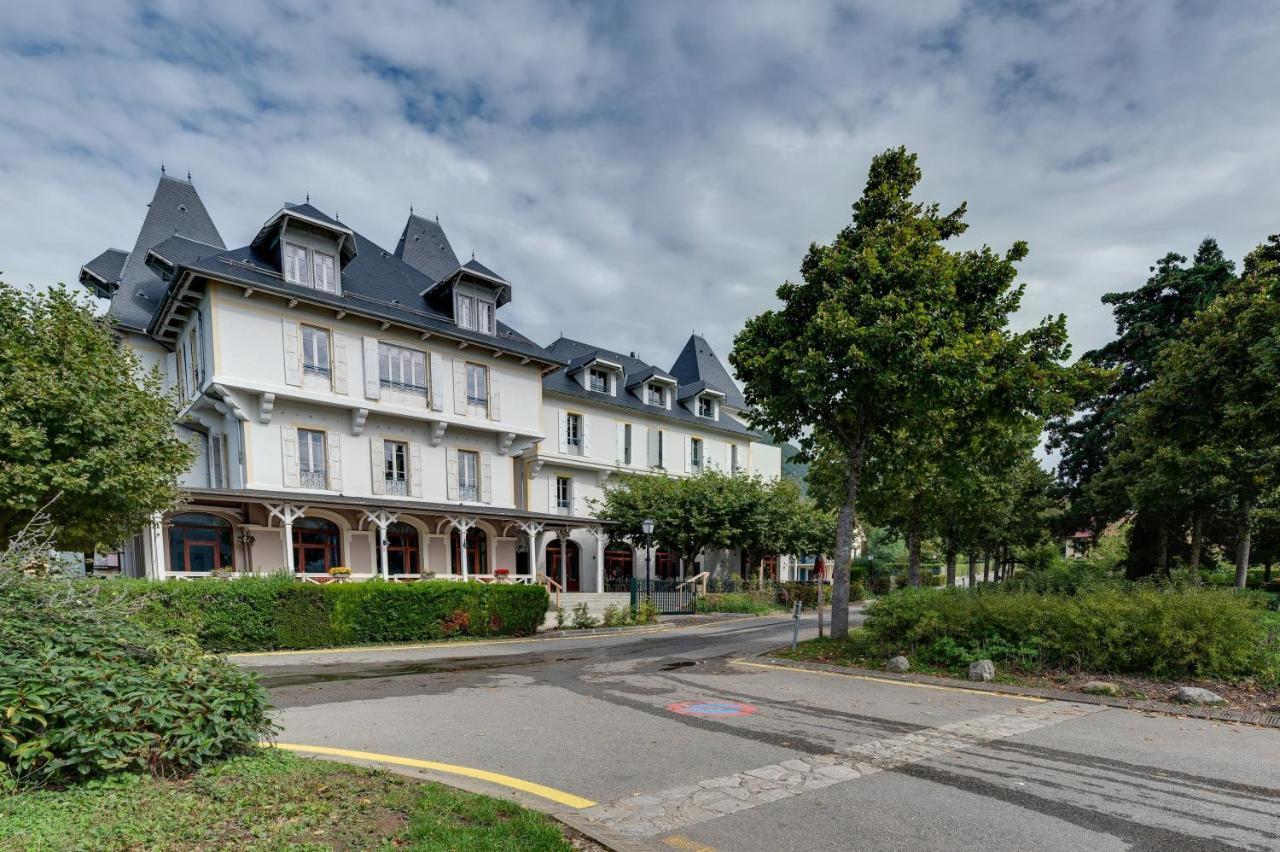 Hotel Le Pavillon Des Fleurs Menthon-Saint-Bernard Exterior foto